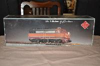 No 1 Gauge 1/29 Scale Diesel Locomotive - Santa Fe 2010 - New in Box 