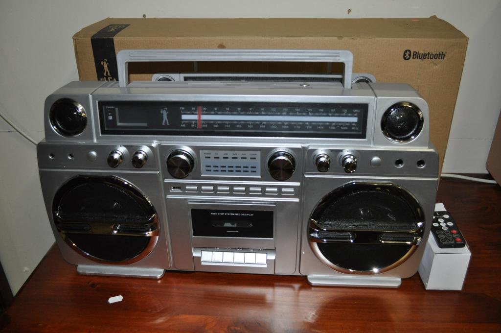 Large Retro Boombox in Box - Bluetooth, CD & Cassette Player, AM/FM