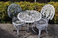 Heavy Cast Iron Outdoor Setting (Item 35035) GippsWares