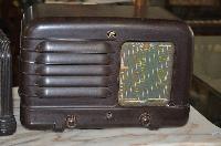2 x STC Bakelite Valve Radios Untested (Item# 31315) - Yarragon Auction ...