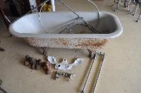 Claw Foot Bath with Fittings (Item 32083) GippsWares