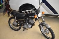 Barn Find - Vintage Suzuki TS90 Complete Bike Except it is Missing Key - Has Compression & Kicks Over 