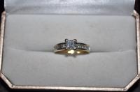 18ct Yellow Gold Ring with Princes Cut Diamonds Size H1/2 2.5 Grams in Total with Certificate $4950 